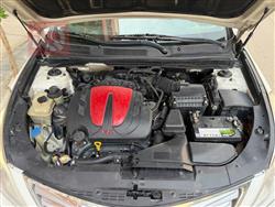 هیۆندای ازێرا